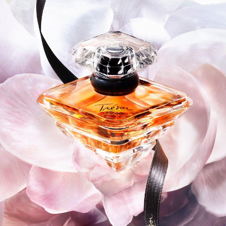 Trésor Eau de Parfum | Embrace Everlasting Love | Lancôme UK
