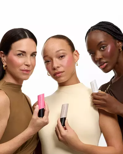 Skin Idole Still Life
